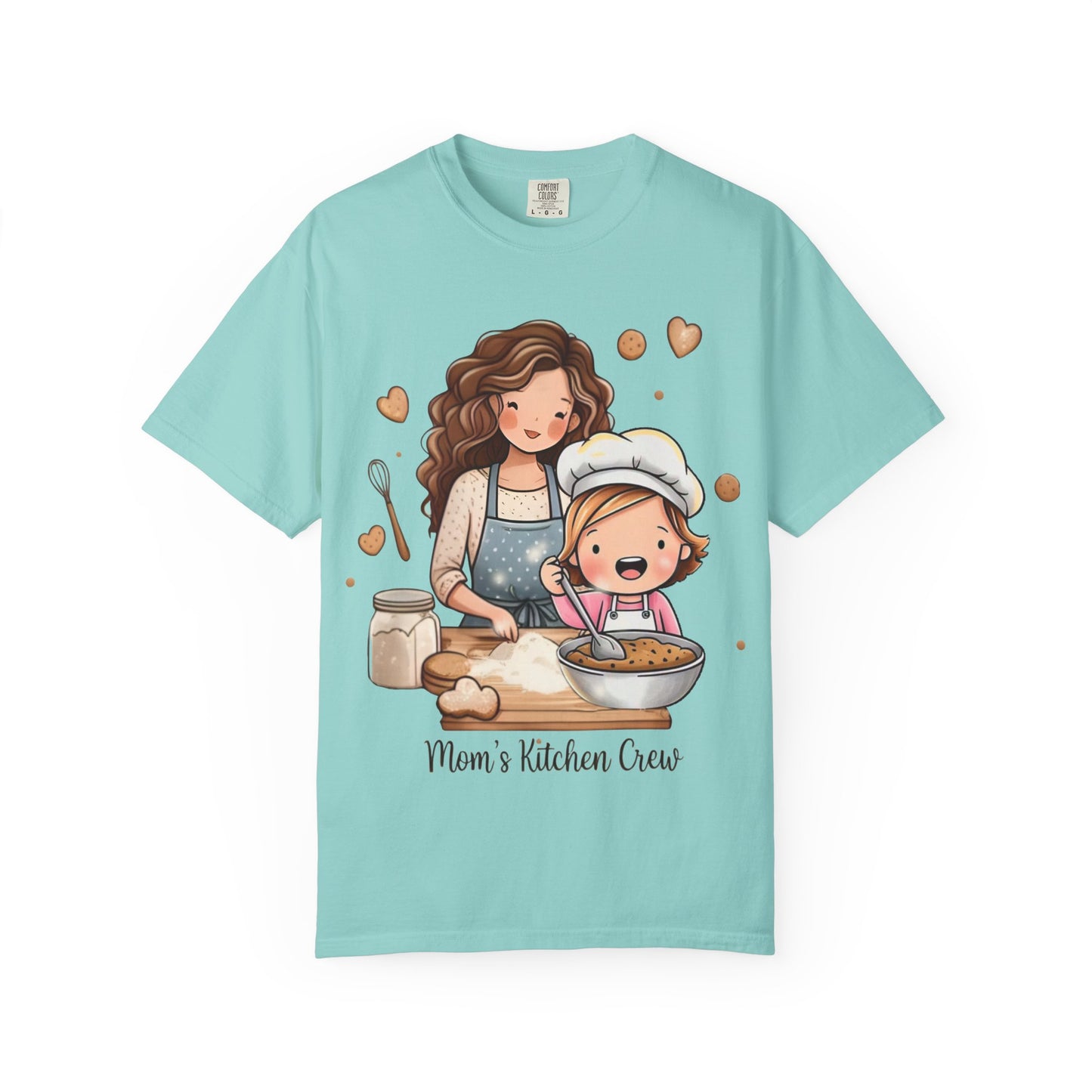 Mom's Kitchen Crew T-Shirt - Made with Love Cooking Design