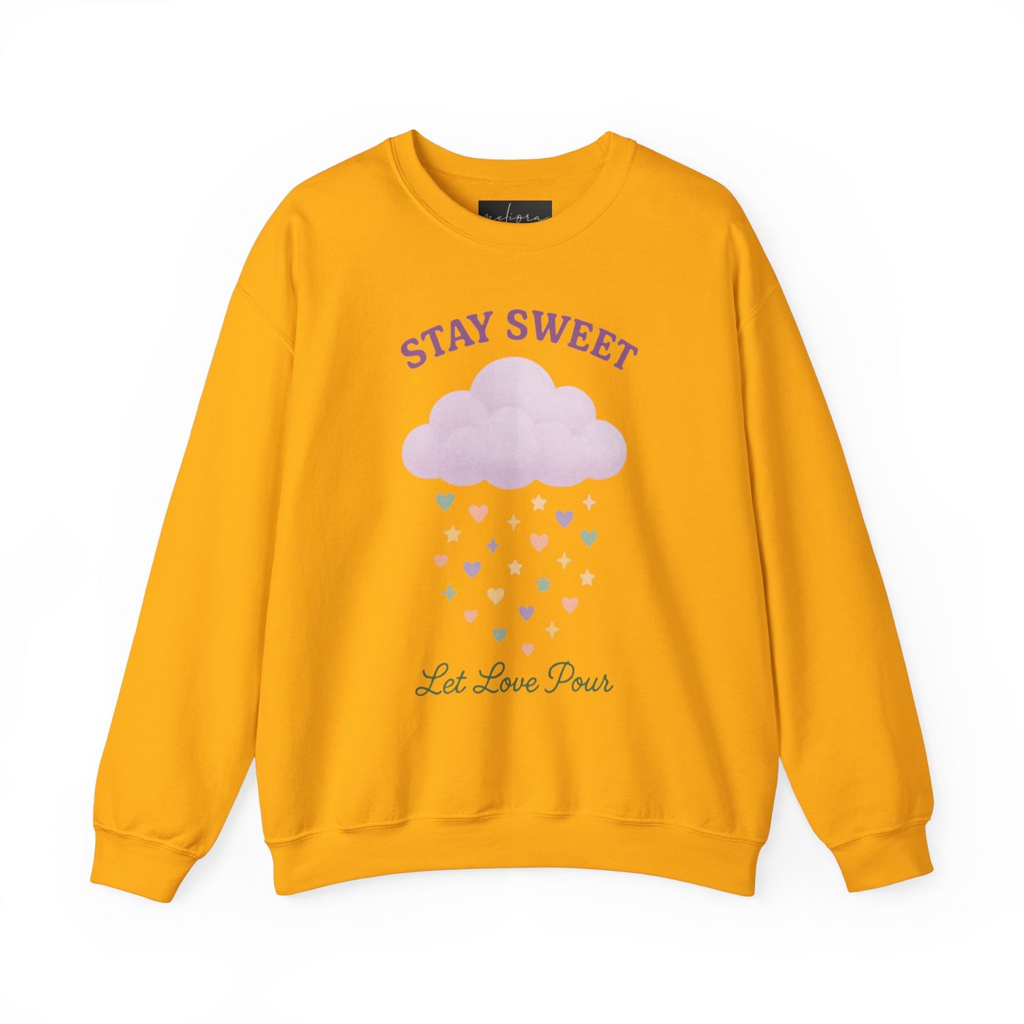 سويت شيرت Stay Sweet Crewneck - تصميم Let Love Pour