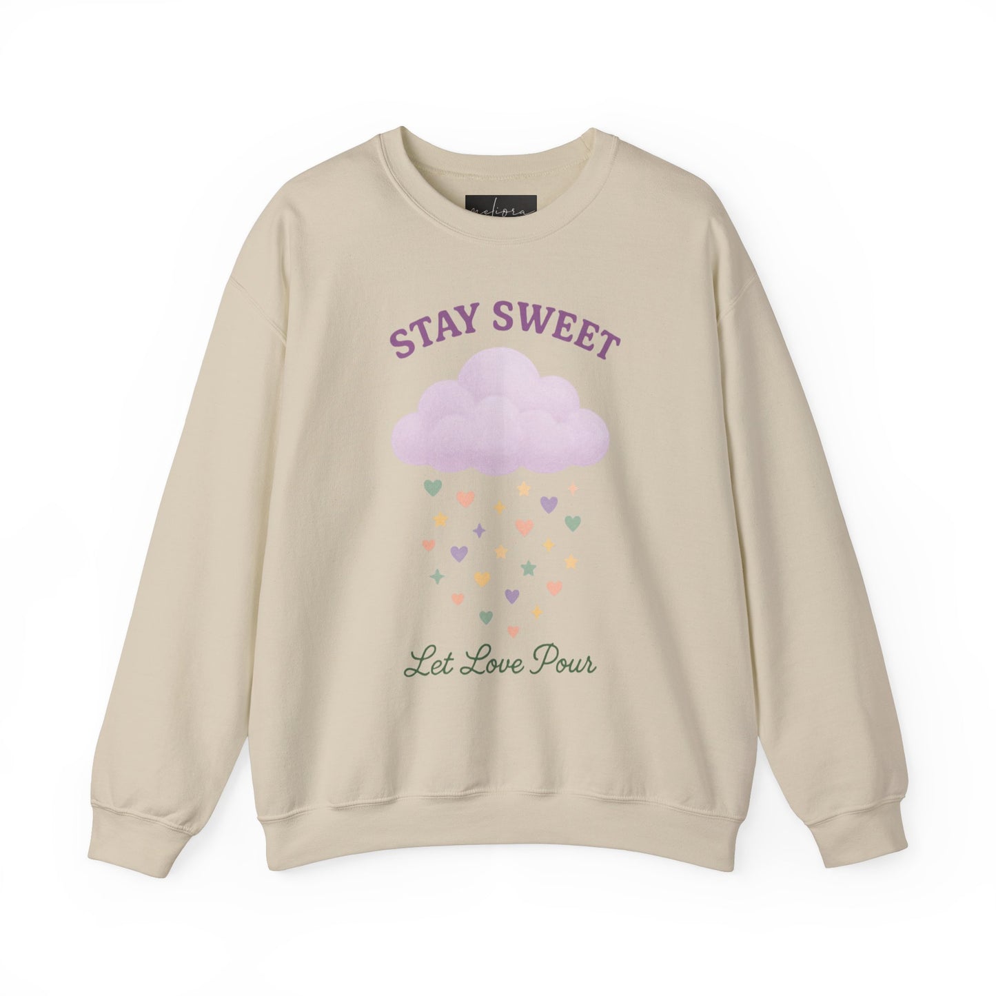 سويت شيرت Stay Sweet Crewneck - تصميم Let Love Pour